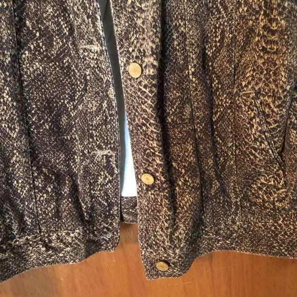 Vintage Chaps denim jean jacket with snake print - Picture 5 of 12